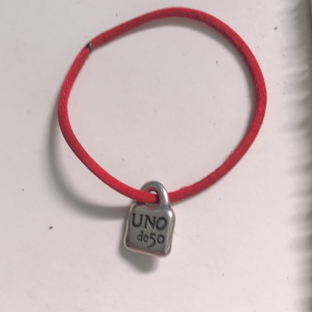 Uno de 50 charm
